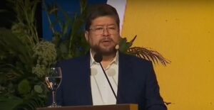 Samuel Doria Medina: “Cuando Evo Morales vea los resultados de las elecciones, se va a ir a refugiar a Venezuela o a Cuba” imagen-1