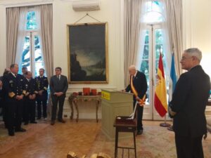 El historiador Miguel Ángel De Marco, condecorado por España y Portugal por sus investigaciones de historia naval imagen-2