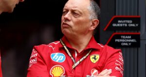Se terminan los rumores: Ferrari renovó a Vasseur como jefe de equipo imagen-1