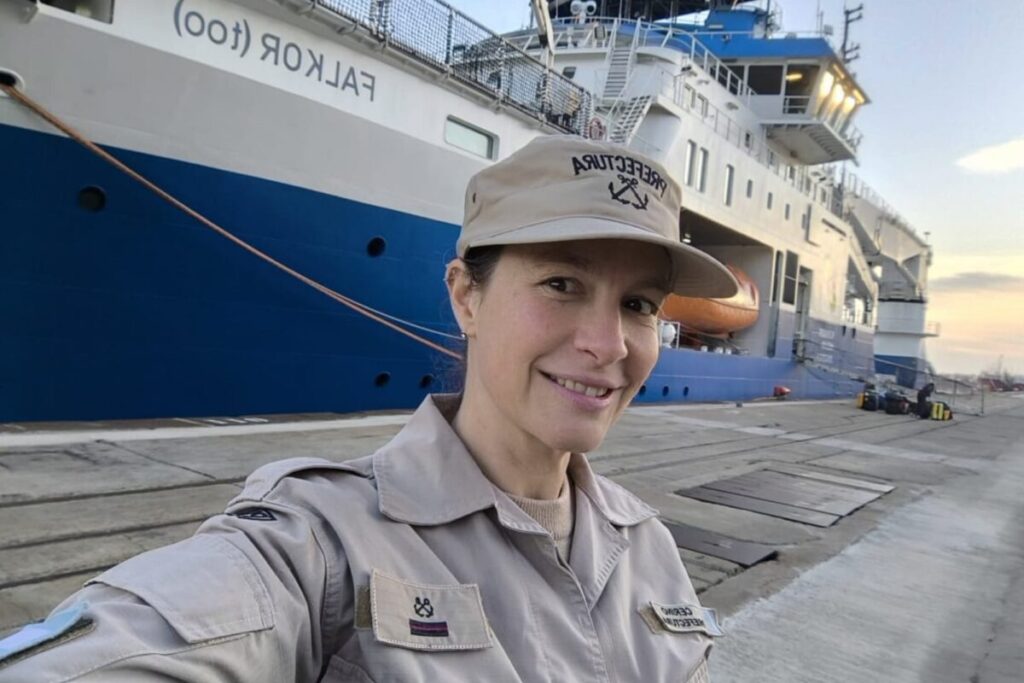 Fue mencionada todo el día y es una de las investigadoras del Conicet detrás del streaming bajo el mar: “Nadia Coralina” imagen-5