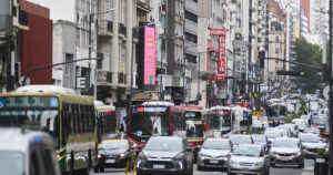 El Gobierno dice que se normalizará la entrega de chapas patentes a partir de septiembre imagen-2