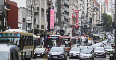 El Gobierno dice que se normalizará la entrega de chapas patentes a partir de septiembre imagen-10