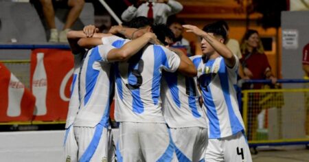 El Seleccionado de Placente arrancó con el pie derecho en el torneo de L’Alcúdia: 2-0 a Chile y el debut del "alemán" Can Armando Güner imagen-18