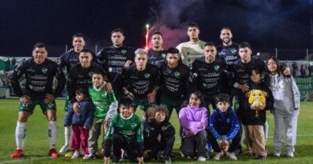 Ituzaingó lo dió vuelta y se prende en la lucha de la Primera C imagen-12