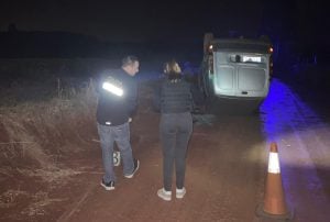 Campo Grande: conducía alcoholizado y volcó su coche sobre la ruta provincial 8 imagen-8