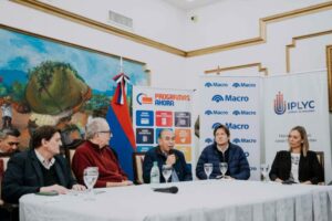Con más de mil comercios adheridos, Posadas se prepara para vivir una nueva edición del Black Friday imagen-1