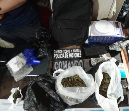 Desarticularon «narcokiosco» en Miguel Lanús: una detenida, droga y elementos presuntamente robados fueron secuestrados imagen-12