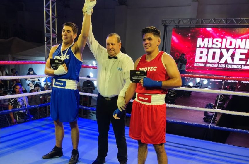 Púgiles de Pto. Iguazú participaron en una intensa velada de boxeo con 15 combates imagen-73