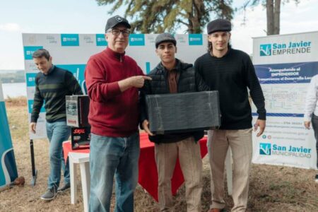 Passalacqua entregó más de 200 regularizaciones dominiales a familias de 11 Municipios y herramientas a productores en San Javier imagen-24