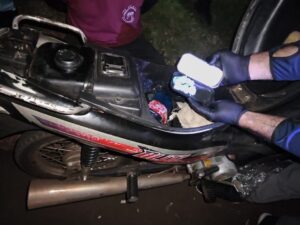 Detectaron presunto narcomenudeo en zona oeste: Dos detenidos y casi 30 dosis de droga fueron incautadas imagen-1