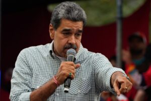 Estados Unidos declaró como organización terrorista a un grupo vinculado a Nicolás Maduro imagen-1