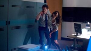 Esta película de terror sólo dura hora y media, está en Prime Video y es una de las menos conocidas de James Gunn imagen-3