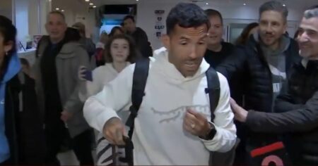 Tevez llegó al país para asumir como DT de Talleres: "Nos vemos en Córdoba" imagen-20