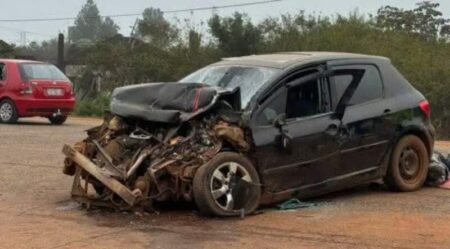 Santo Tomé: un muerto y dos heridos en choque de un auto contra un micro imagen-5