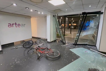 Investigan a exfuncionarios kirchneristas por el ataque al edificio de TN y eltrece imagen-5