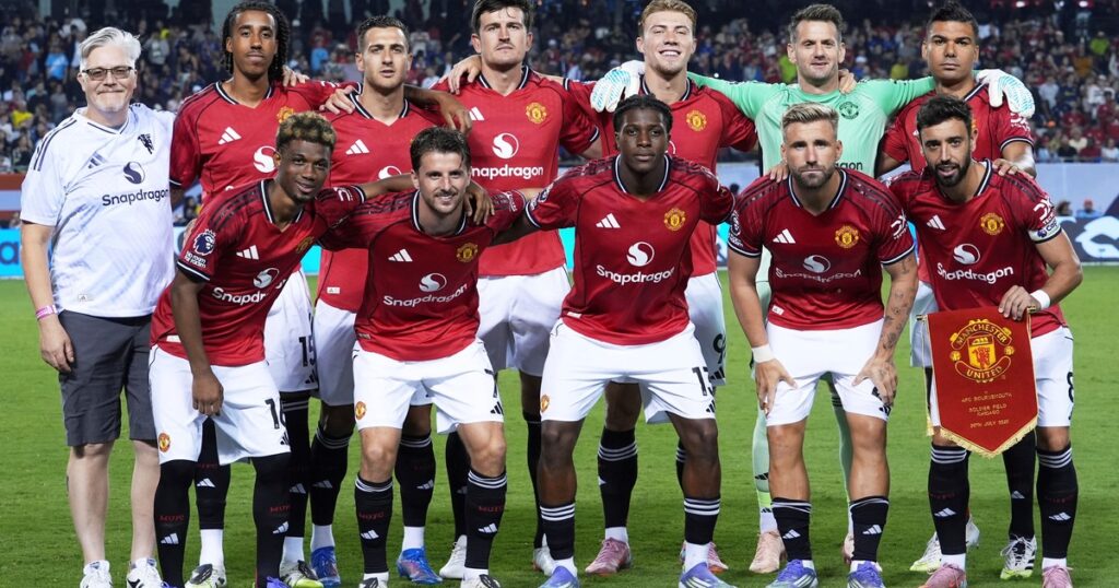 Con ocho Sub 20 en cancha y la presencia de un refuerzo paraguayo, el Manchester United goleó en un amistoso de pretemporada imagen-5