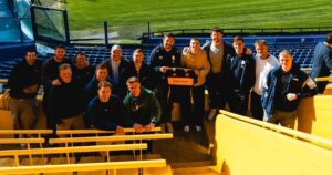 La selección inglesa de rugby visitó la Bombonera antes de jugar contra Los Pumas imagen-1