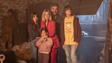 Un viaje en familia a la Edad Media: Así es 'Sin cobertura', la comedia del verano con Ernesto Sevilla y Alexandra Jiménez imagen-5