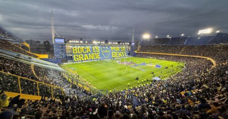 Tremendo Bombonerazo por Paredes: así está el Templo para recibir al campeón del mundo imagen-21