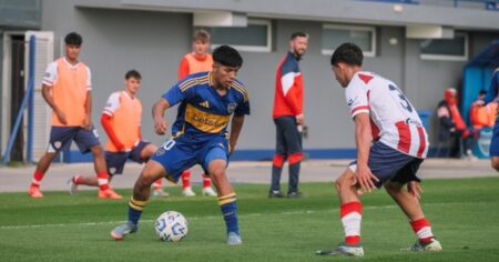 La Reserva de Boca goleó a Unión 3-0 y se ubica puntera de la Zona A imagen-15