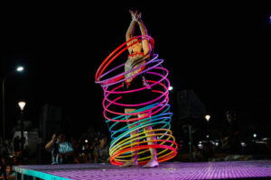 Primer domingo de vacaciones con circo, música y sol en la Costanera posadeña imagen-1