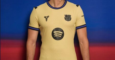 La nueva camiseta del Barcelona y su homenaje para Kobe Bryant imagen-8