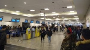 Fracasó la reunión entre el Gobierno y los controladores aéreos y el gremio ratificó el cronograma de paros que afectará los vuelos en vacaciones de invierno imagen-8