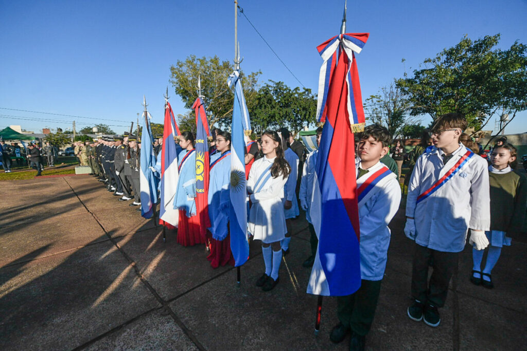 Posadas celebró el 9 de Julio con un emotivo acto en el barrio Nosiglia imagen-4