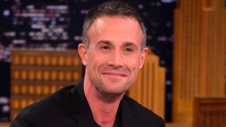 Freddie Prinze Jr. lleva más de 15 años rechazando papeles porque siempre le ofrecen lo mismo: ahora su pasión es la lucha libre imagen-7