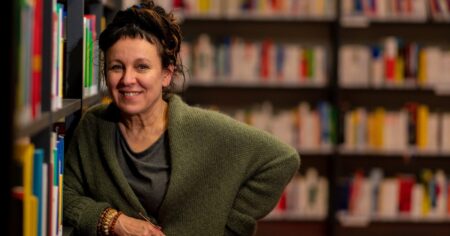 Olga Tokarczuk se interna y sale ilesa imagen-7