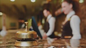 La hotelería en crisis: se pierden 10 empleos por día y el 60% de la tarifa son impuestos imagen-61