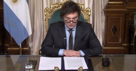 A qué hora habla Javier Milei en cadena nacional hoy, previo al Día de la Independencia imagen-6