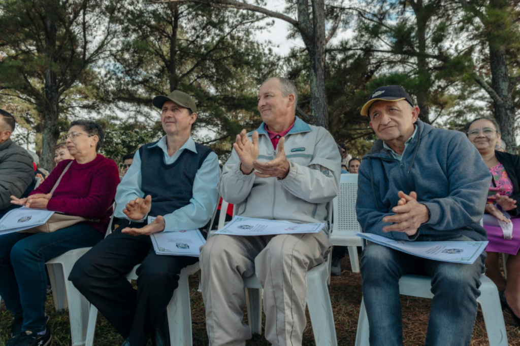Productores de San Javier celebran su título de propiedad: “Es un sueño hecho realidad” imagen-5