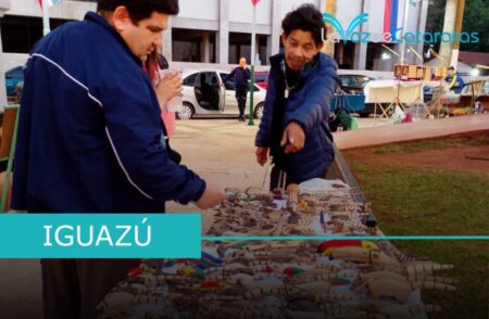 Artesanos mbya guaraní fueron integrados formalmente a la feria de la Plaza San Martín imagen-72