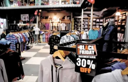 Posadas se prepara para vivir la 15ª edición del Black Friday con grandes descuentos y espectáculos en vivo imagen-11