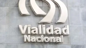 Trabajadores viales repudian la decisión de cerrar la Dirección Vialidad Nacional imagen-2