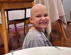 Reforzarán el sistema inmunológico de Santino con infusión de células T de su padre imagen-2