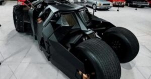 La excéntrica nueva adquisición de Neymar: se compró ¡un Batimóvil! imagen-2