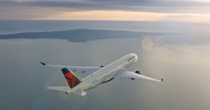 Un avión aterrizó de emergencia en una isla en el Atlántico y los pasajeros estuvieron varados más de un día imagen-2