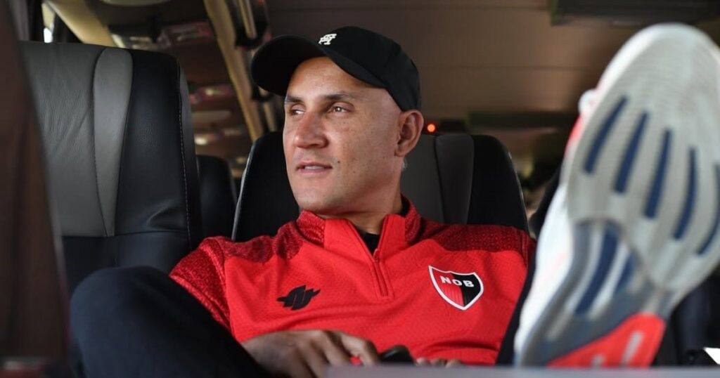 Fin del culebrón de Keylor Navas: Newell´s anunció la salida del ex Real Madrid en un duro comunicado imagen-4