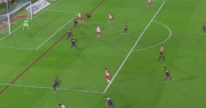 Video: el golazo de Huracán que chequeó el VAR imagen-3