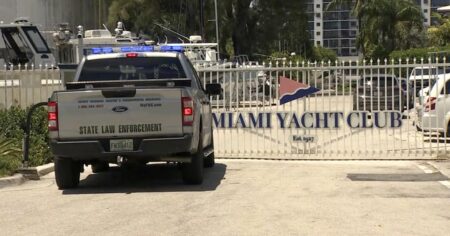 Una barcaza embistió a un velero y mató a dos nenas argentinas en Miami imagen-5