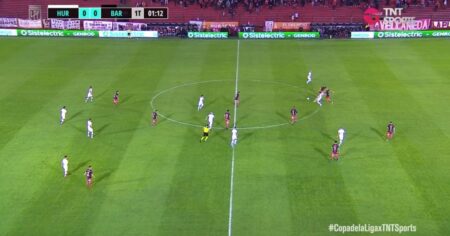 El día que un gol contra Barracas también terminó con un cambio de fallo y festejo para el Guapo imagen-20