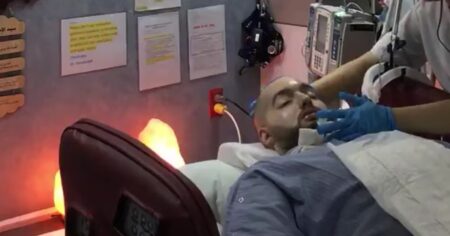 A los 36 años, murió el "príncipe durmiente" tras estar dos décadas en coma imagen-14