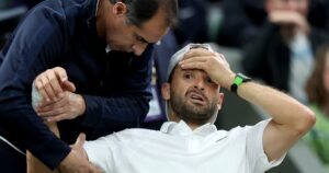 Drama en Wimbledon: Grigor Dimitrov y una inoportuna lesión cuando estaba dando la gran sorpresa ante Jannik Sinner imagen-3