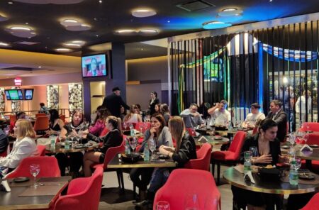 Julio un mes de póker, shows y grandes premios en City Center Iguazú imagen-9