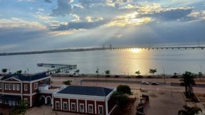 Fuerte salto en las temperaturas, luego tormentas y descenso térmico: cómo va a estar el tiempo en Misiones este viernes y el finde, día por día imagen-11