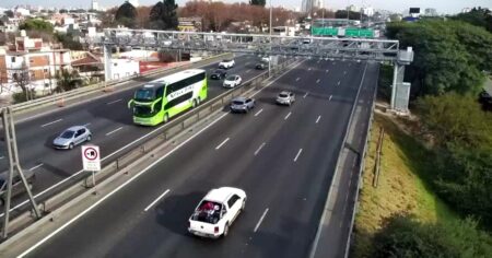 Habilitaron otro peaje sin barreras en una autopista: cómo funciona y qué hacer para evitar multas imagen-17