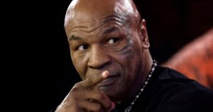 Mike Tyson, sobre uno de los rituales más insospechados de su carrera: "Un shock de energía antes de subir de ring" imagen-2