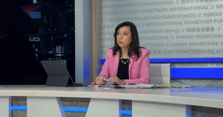 El FMI elogió el ajuste fiscal y monetario, pero mantiene en suspenso la aprobación de la primera revisión imagen-16